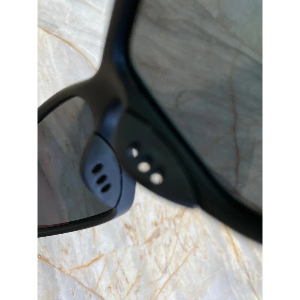 Foster Grant NS0324 Polarized Wrap Sunglasses Matte Black AT 24 572 BLK POL